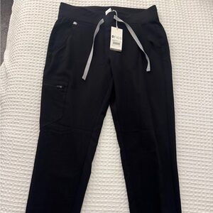 Figs Women’s Black Zamora Joggers